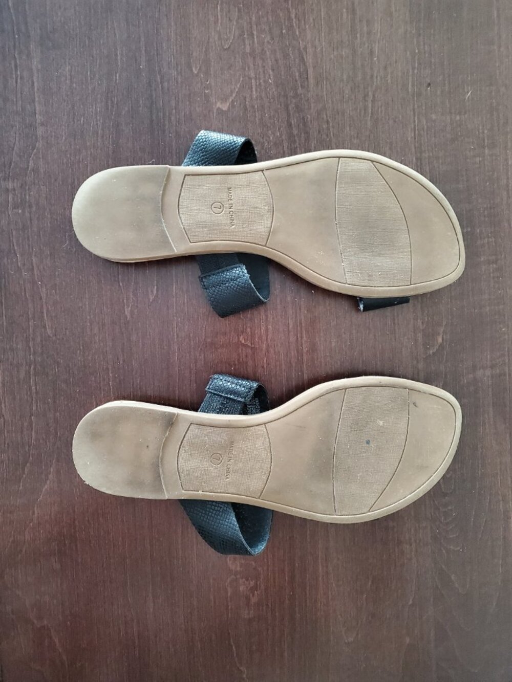 Slide Sandals - Picture 5 of 5